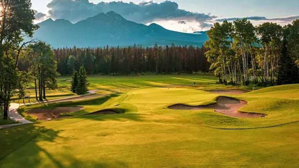 Fairmont Jasper Park Lodge