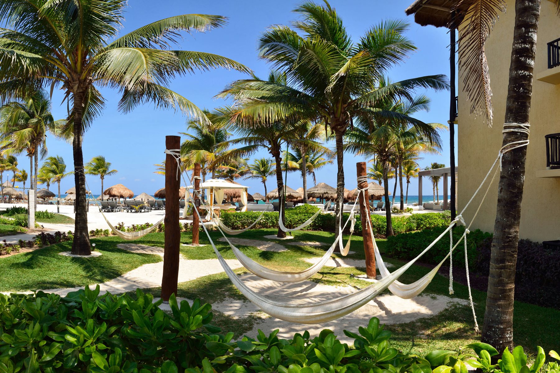 Catalonia Yucatán Beach